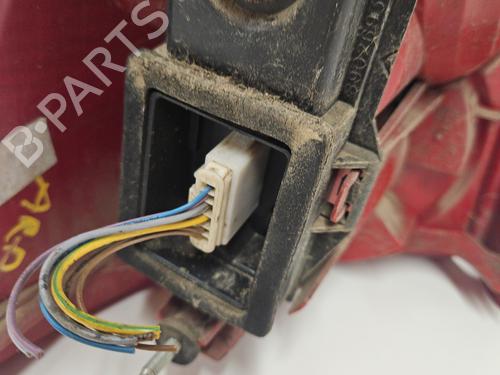 right-taillight-peugeot-307-break-3e-2002-2003-2004-2005-2006-2007-2008-2009-31818958 main image