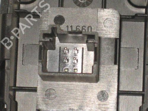 Used Right front window switch Right front window switch CITROËN C4 Picasso I MPV (UD_) 1.6 VTi 120 (120 hp) 20898010 20898010