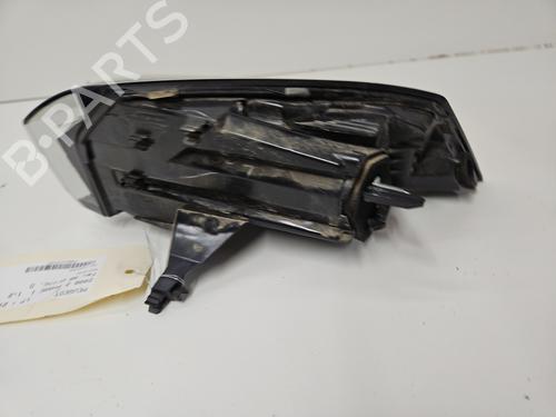 Used Right taillight Right taillight PEUGEOT 2008 II (UD_, US_, UY_, UJ_, UR_, UC_) 1.2 PureTech 130 (USHNS, URHNS) (130 hp) 33565809 33565809