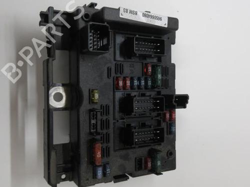 Sikringsdose CITROËN XSARA (N1) 2.0 HDi 90 (90 hp) 22106984