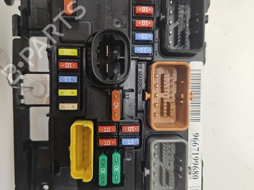Fuse box CITROËN C3 Picasso (SH_) 1.6 HDI 90 | BP32870727E1 - Image 2