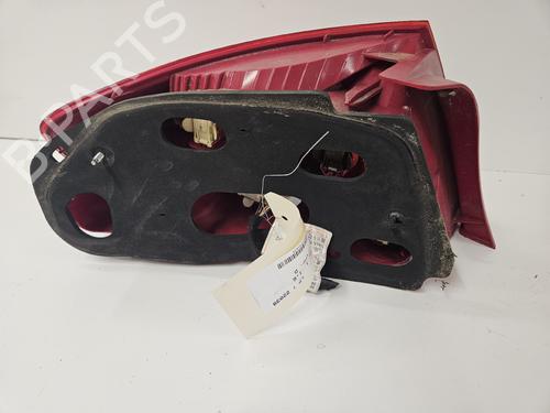 Used Right taillight Right taillight PEUGEOT 407 (6D_) 1.6 HDi 110 (6D9HZC, 6D9HYC) (109 hp) 35889110 35889110