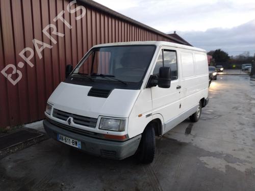 Brugte RENAULT TRAFIC Van (T_, P_, V_) 2.1 D 2568478