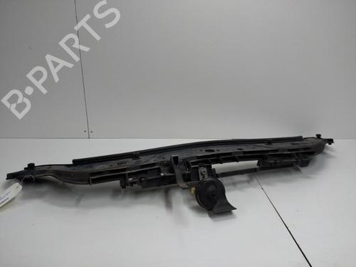 Frontplate/Frontkurv RENAULT MEGANE II (BM0/1_, CM0/1_) 1.4 16V (BM0B, CM0B) (98 hp) 20887941