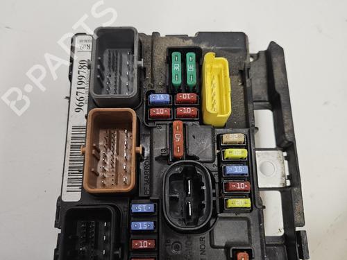 Fuse box CITROËN C3 Picasso (SH_) | BP36939643E1 - Image 3