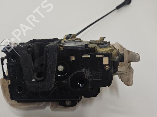 Used Front right lock VW POLO IV (9N_, 9A_) 1.9 TDI (101 hp) 32375786