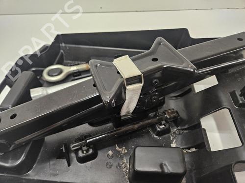 Jack Kit Jack Kit PEUGEOT BOXER Van 2.2 HDi 130 (131 hp) 36653057 36653057