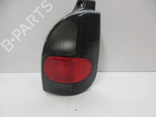 Used Right taillight RENAULT ESPACE III (JE0_) 2.2 12V TD (JE0E, JE0H, JE0P) (113 hp) 25267221