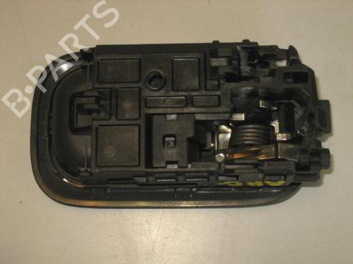 Used Rear left interior door handle Rear left interior door handle NISSAN X-TRAIL I (T30) 2.2 dCi 4x4 (136 hp) 22105649 22105649
