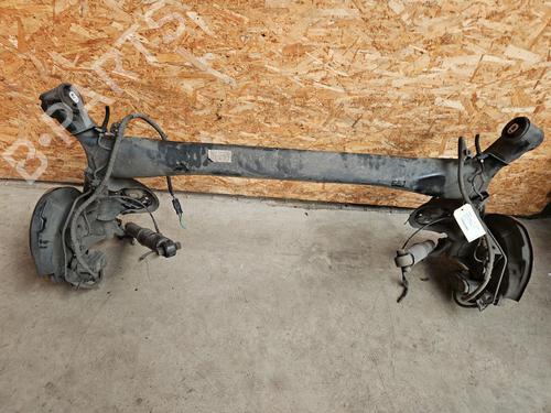 Used Rear axle RENAULT KADJAR (HA_, HL_) 1.5 BLUE dCi 115 (HLA6) (116 hp) 29372215