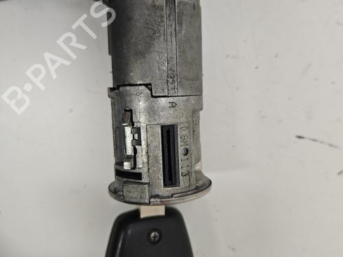 Used Ignition barrel Ignition barrel DACIA SANDERO 1.2 16V (75 hp) 28569928 28569928