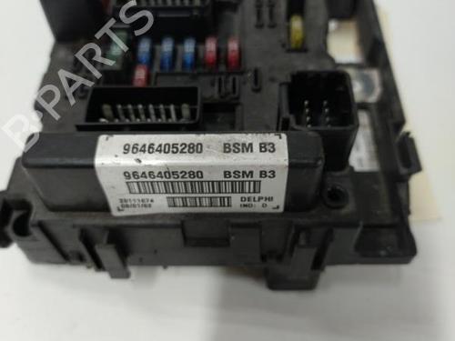 Used Fuse box CITROËN XSARA Coupe (N0) 2.0 HDI 90 (90 hp) 20894033