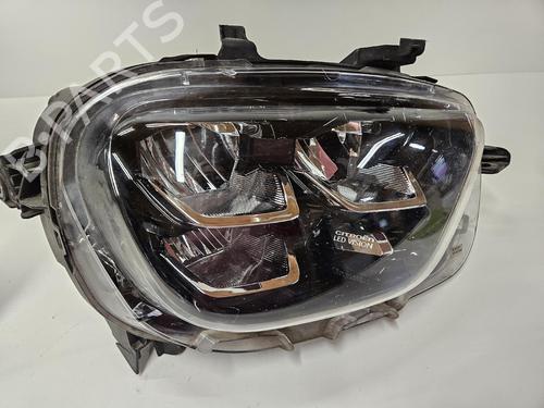 Right headlight CITROËN C3 III (SX) 1.2 THP 110 (SXHNPS, SXHNZT, SXHNZ6) | BP38274813C29 - Image 4