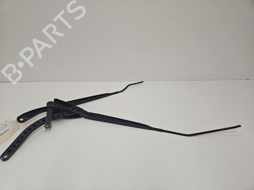 Used Front windshield wiper arm RENAULT GRAND SCÉNIC II (JM0/1_) 1.9 dCi (JM0G, JM12, JM1G, JM2C) (120 hp) 32331626