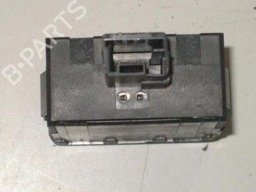 Used Headlight switch Headlight switch PEUGEOT 207 (WA_, WC_) 1.4 HDi (68 hp) 22105596 22105596