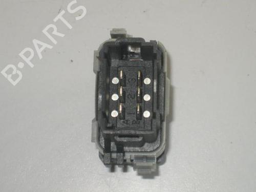 Used Switch Switch RENAULT SCÉNIC II (JM0/1_) 1.9 dCi (JM0G, JM12, JM1G, JM2C) (120 hp) 22105045 22105045