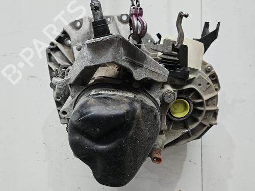 gearbox-renault-clio-iii-br01-cr01-2005-2006-2007-2008-2009-2010-2011-2012-2013-2014-39929458 main image