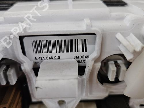 Used Climate control Climate control 38300310 38300310