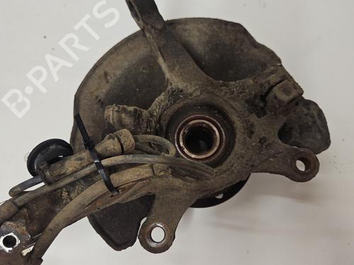 Højre Styrespindel Lejehus SUZUKI SWIFT III (MZ, EZ) 1.3 DDiS (RS413D) (75 hp) 30823538