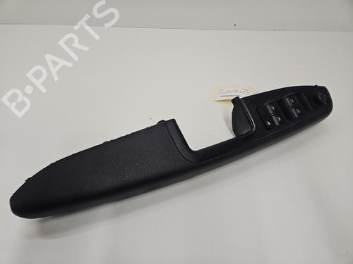 left-front-window-switch-audi-a4-b7-avant-8ed-2004-2005-2006-2007-2008-32156364 main image