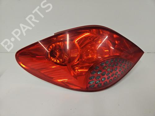 Used Left taillight Left taillight 32199616 32199616