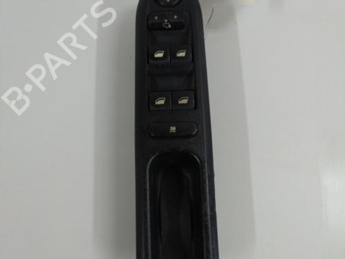 Used Left front window switch Left front window switch PEUGEOT 407 (6D_) 2.0 HDi 135 (6DRHRH, 6DRHRE, 6DRHRG, 6DRHRJ) (136 hp) 20905850 20905850