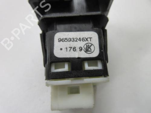 Switch PEUGEOT PARTNER Tepee 1.6 HDi | BP22107661I30 - Image 3