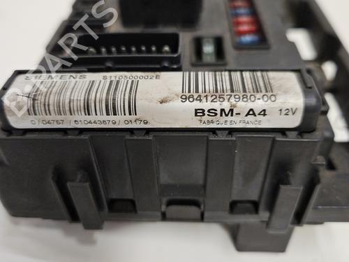 Fuse box CITROËN C5 I (DC_) 2.0 16V (DCRFNC, DCRFNF) | BP29300867E1 - Image 2