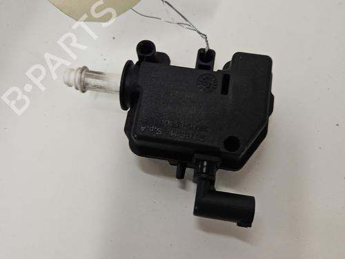 Used Fuel door actuator BMW 3 Touring (F31) 320 d xDrive (184 hp) 29599168