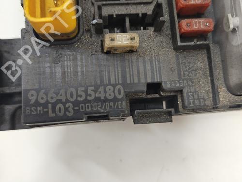 Sikringsdåse CITROËN C2 (JM_) 1.1 (60 hp) 32306821