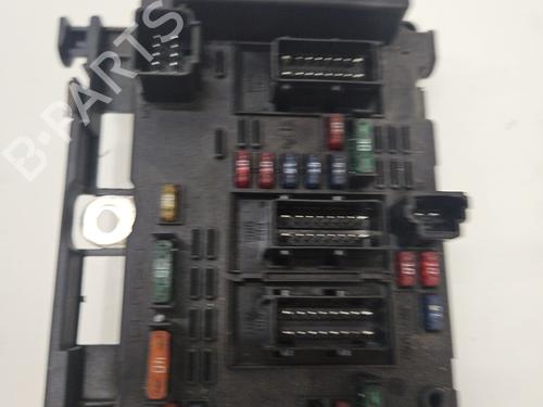 Used Fuse box Fuse box PEUGEOT 206 Hatchback (2A/C) 1.4 HDi eco 70 (68 hp) 31819014 31819014