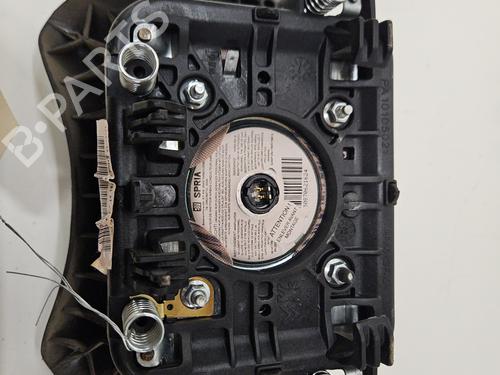 driver-airbag-peugeot-partner-mpv-5_-g_-1996-32484649 main image