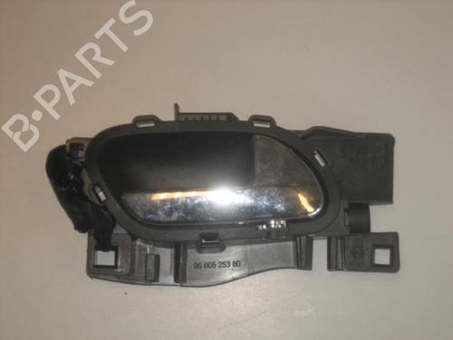 Used Front right interior door handle PEUGEOT 308 I (4A_, 4C_) 1.6 HDi (109 hp) 20910460