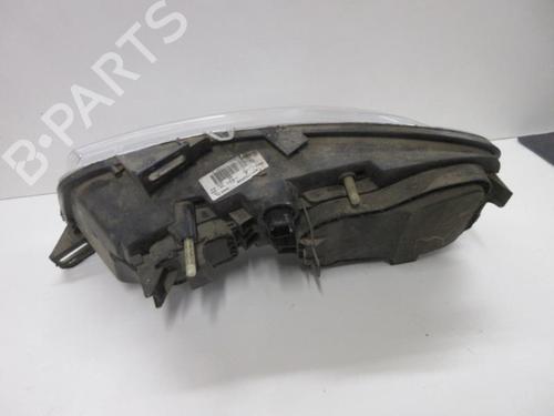 Used Right headlight Right headlight FIAT STILO (192_) 1.2 16V (192_XA1B) (80 hp) 20897691 20897691