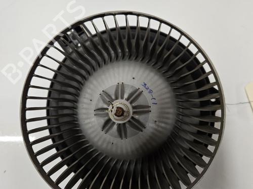 Used Heater blower motor Heater blower motor LEXUS IS I (_E1_) 200 (GXE10) (155 hp) 40177261 40177261