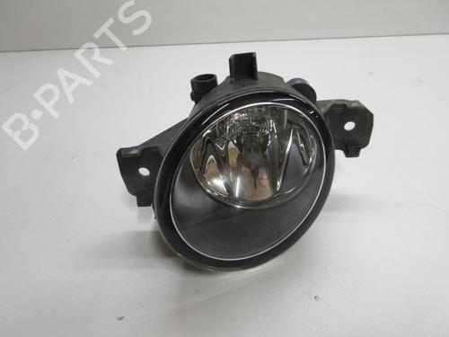Used Right front fog light Right front fog light RENAULT CLIO II (BB_, CB_) 1.4 16V (B/CB0P, BB13) (98 hp) 20902669 20902669