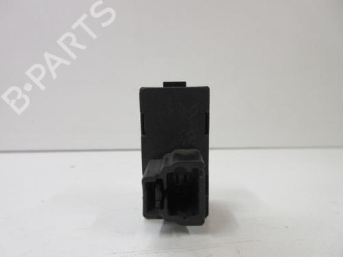 Used Left rear window switch Left rear window switch PEUGEOT 307 (3A/C) 2.0 HDi 110 (107 hp) 20895331 20895331