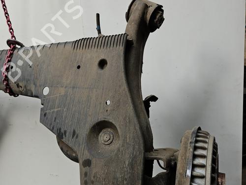 Used Rear axle RENAULT CLIO V (B7_) 1.0 SCe 65 (B7MG) (67 hp) 24115496
