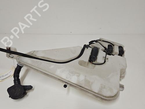 Used Windscreen washer tank BMW 3 Touring (F31) 320 d xDrive (184 hp) 29702955