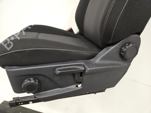 Used Left front seat Left front seat VW TRANSPORTER T7 Van (TV_, TW_) 2.0 TDI (TVD, TVE, TVM, TVN, TVV, TVW) (150 hp) 39712850 39712850