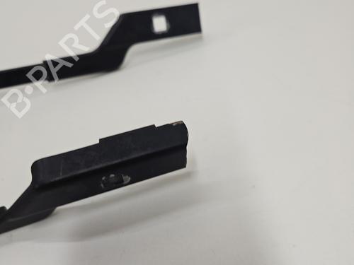 front-windshield-wiper-arm-ford-galaxy-ii-wa6-2006-2007-2008-2009-2010-2011-2012-2013-2014-2015-30115980 main image