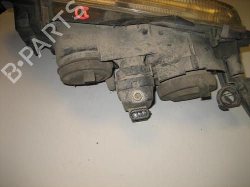 Right headlight RENAULT ESPACE III (JE0_) 2.2 dCi (JE0K) | BP25267147C29 