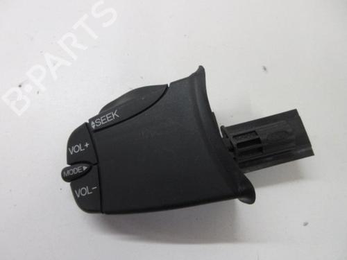 Used Switch FORD FIESTA V (JH_, JD_) 1.4 TDCi (68 hp) 22107458