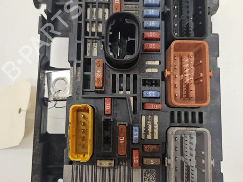 fuse-box-citroen-c4-picasso-i-mpv-ud_-2006-2007-2008-2009-2010-2011-2012-2013-2014-2015-31813112 main image