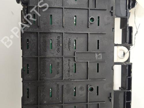 fuse-box-peugeot-206-2l_-2m_-2009-2010-2011-2012-2013-31995110 main image