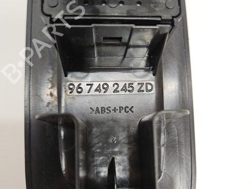 Used Left front window switch Left front window switch PEUGEOT 208 I (CA_, CC_) 1.4 HDi (68 hp) 24321518 24321518