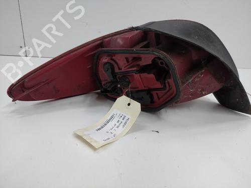 Used Right taillight Right taillight 20901655 20901655