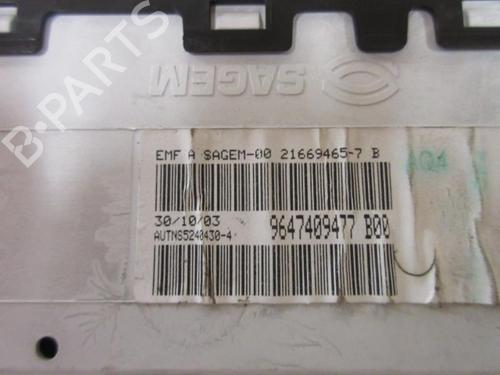 Used Display monitor Display monitor CITROËN C2 (JM_) 1.4 HDi (68 hp) 22107485 22107485