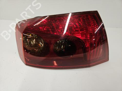 Used Left taillight PEUGEOT 407 (6D_) 2.0 16V (6DRFJC, 6DRFJE, 6DRFJF) (140 hp) 30808834