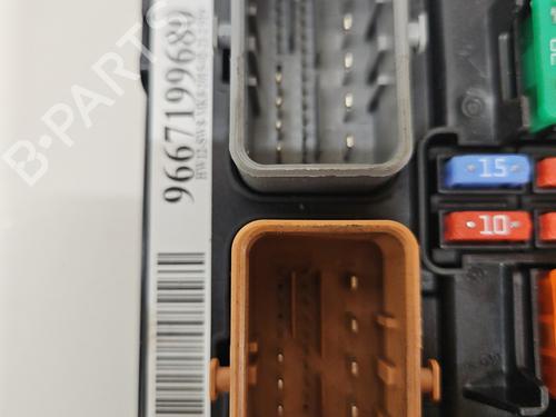 Fuse box CITROËN C3 II (SC_) 1.2 VTi 82 | BP37734535E1 - Image 3